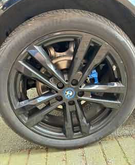 Narrow Tyres BMW i3